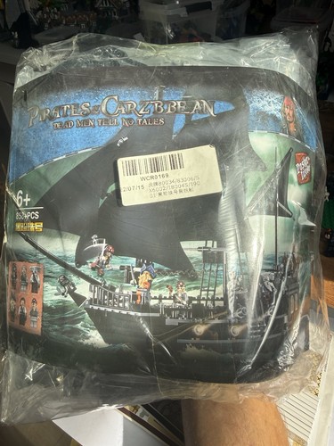 Black pearl pirate - pearl,